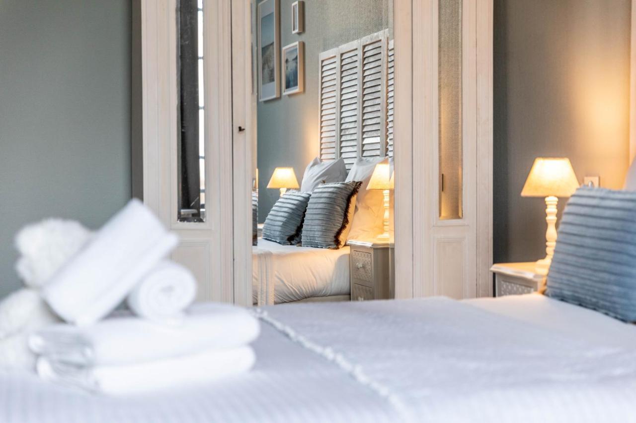Hotel O Chateau Hayange 外观 照片