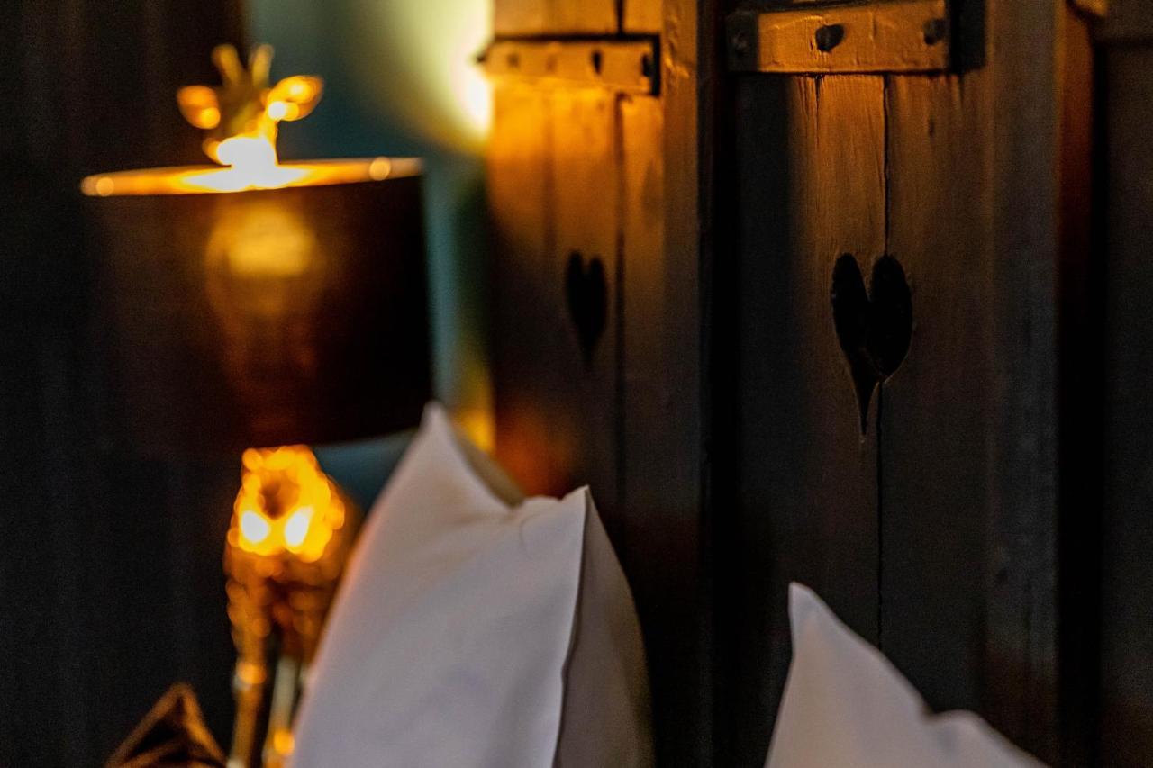 Hotel O Chateau Hayange 外观 照片