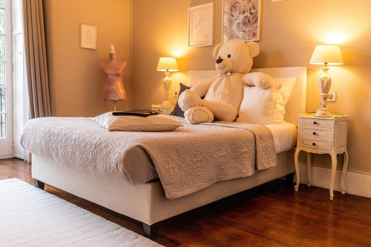 Hotel O Chateau Hayange 外观 照片