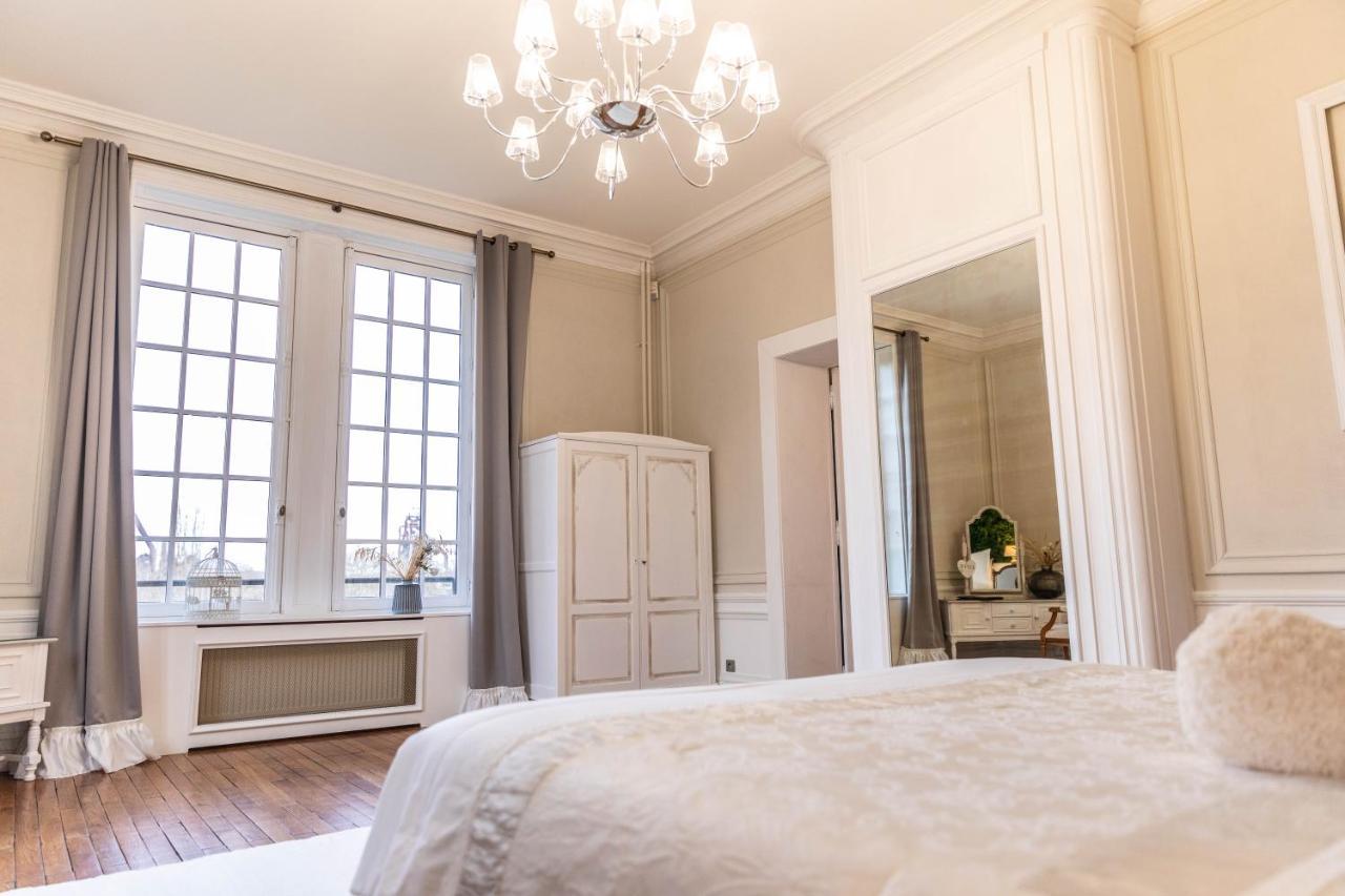 Hotel O Chateau Hayange 外观 照片