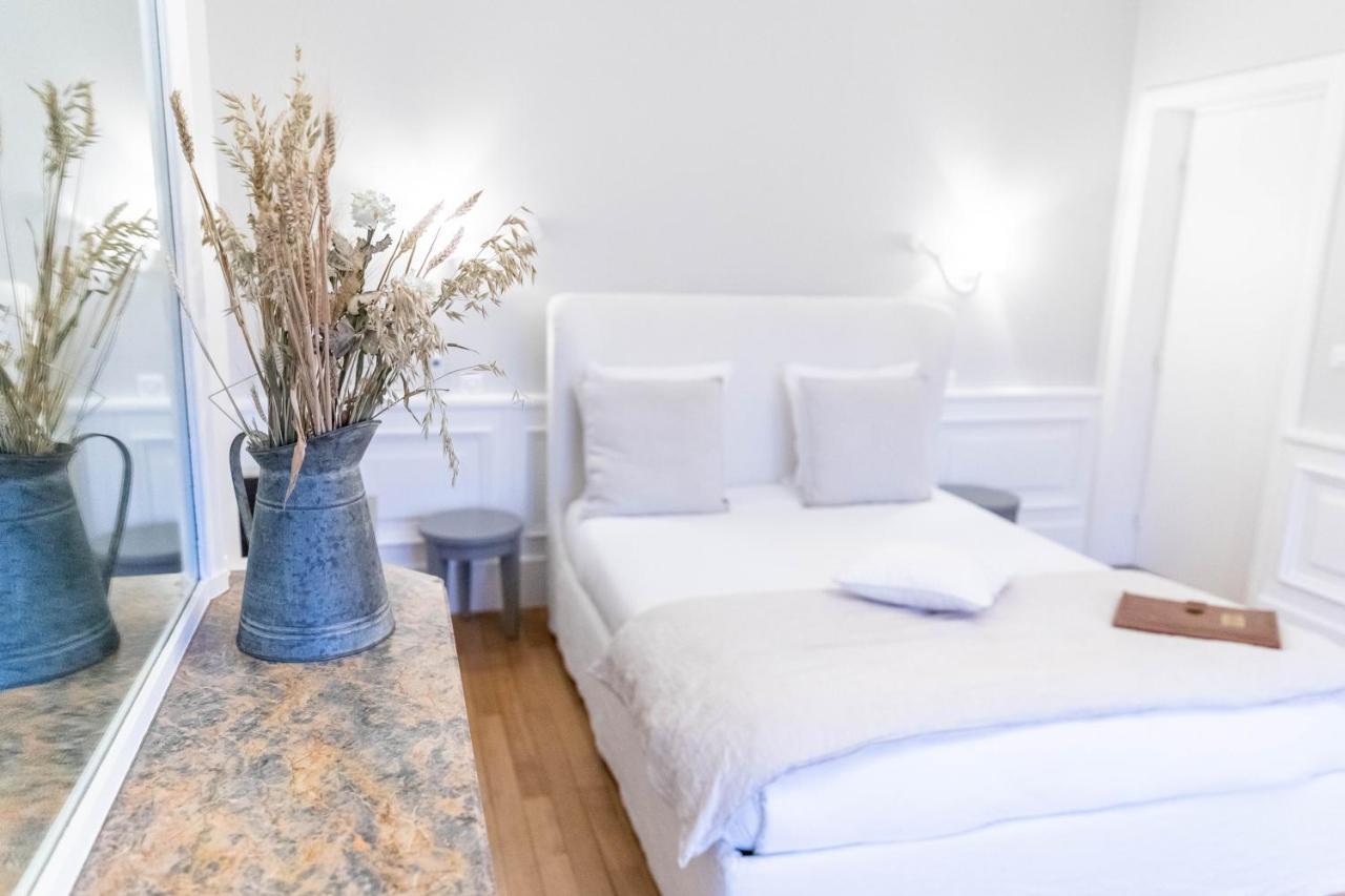 Hotel O Chateau Hayange 外观 照片